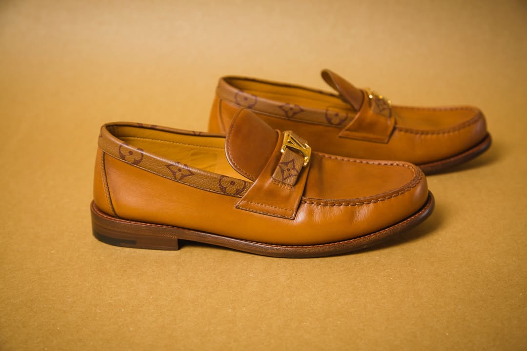 Louis Vuitton Loafer Color Restoration 7