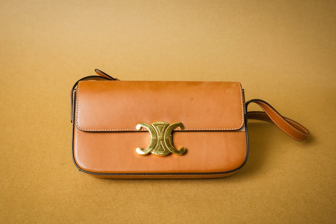 Celine Handbag Restoration 1