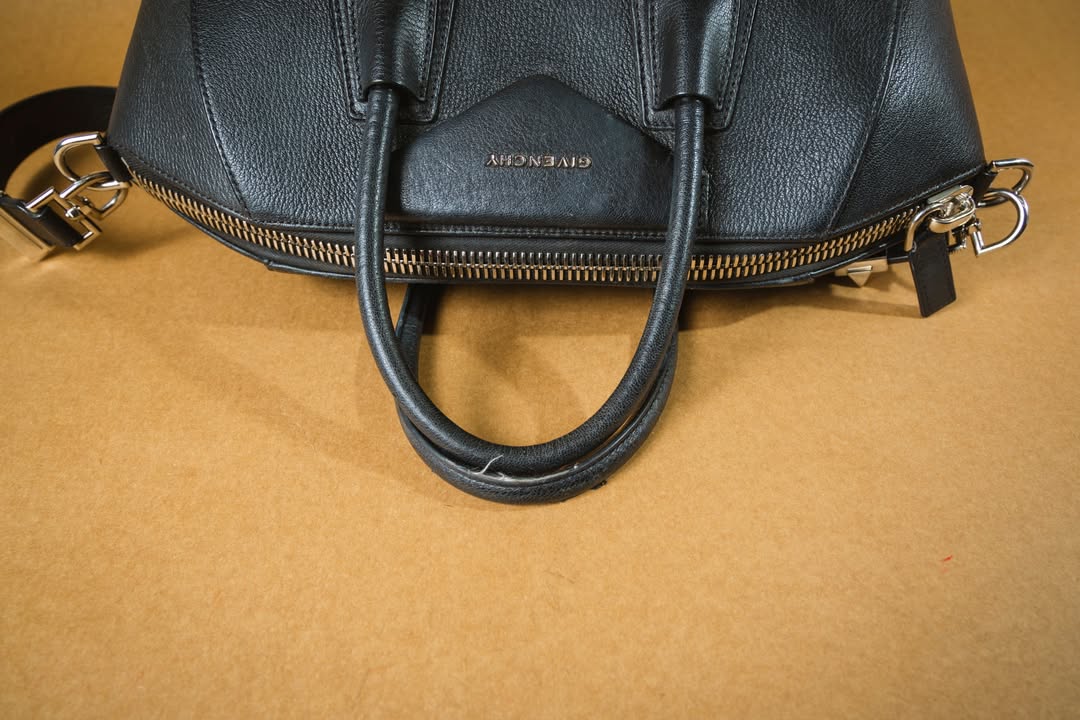 Givenchy Handle Restoration