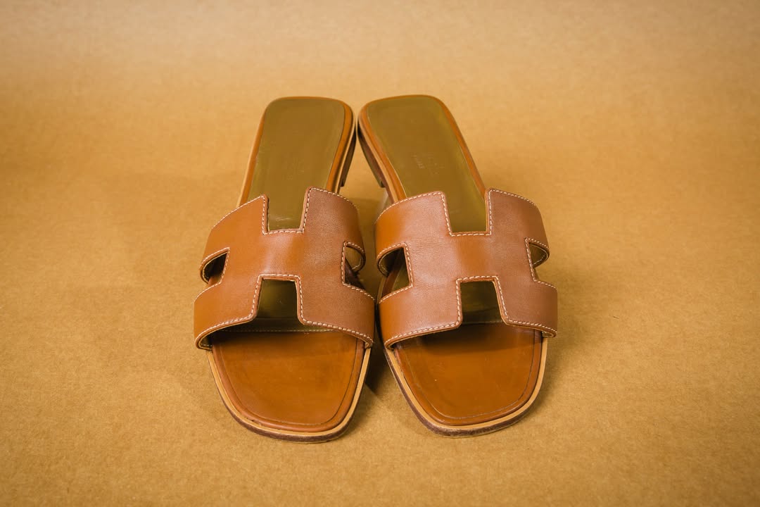 Hermès Sandal Restoration 11