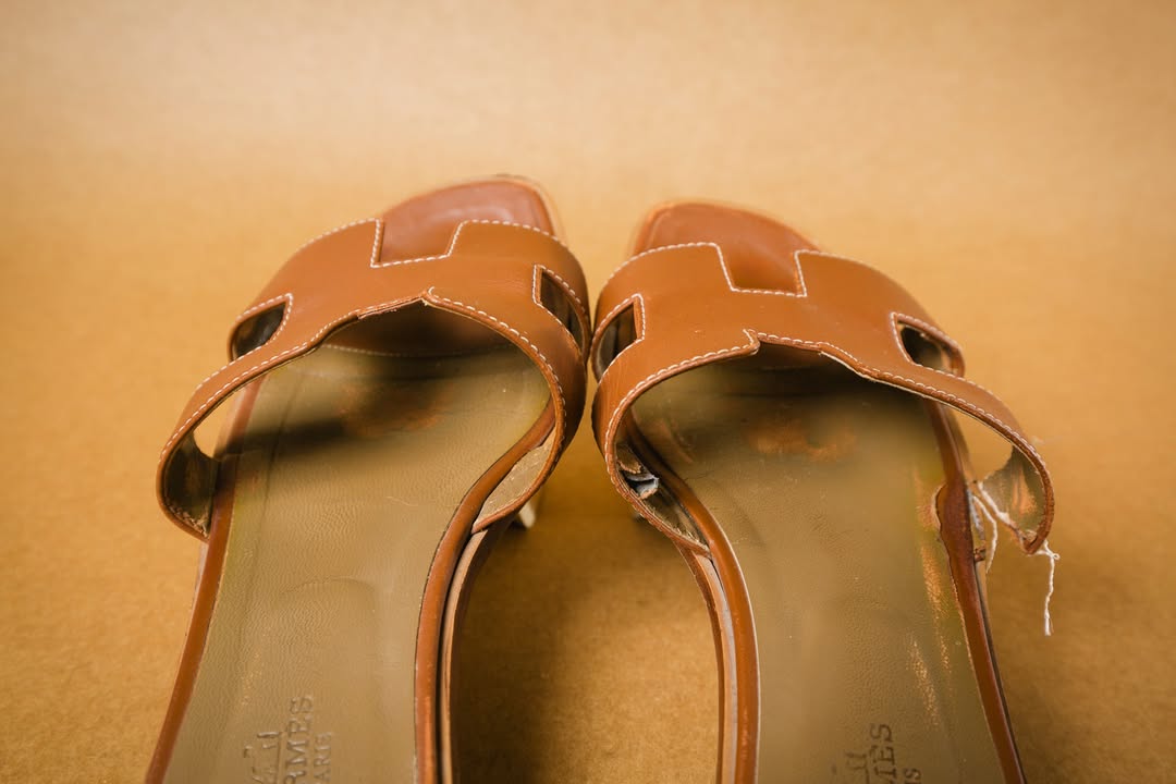 Hermès Sandal Restoration