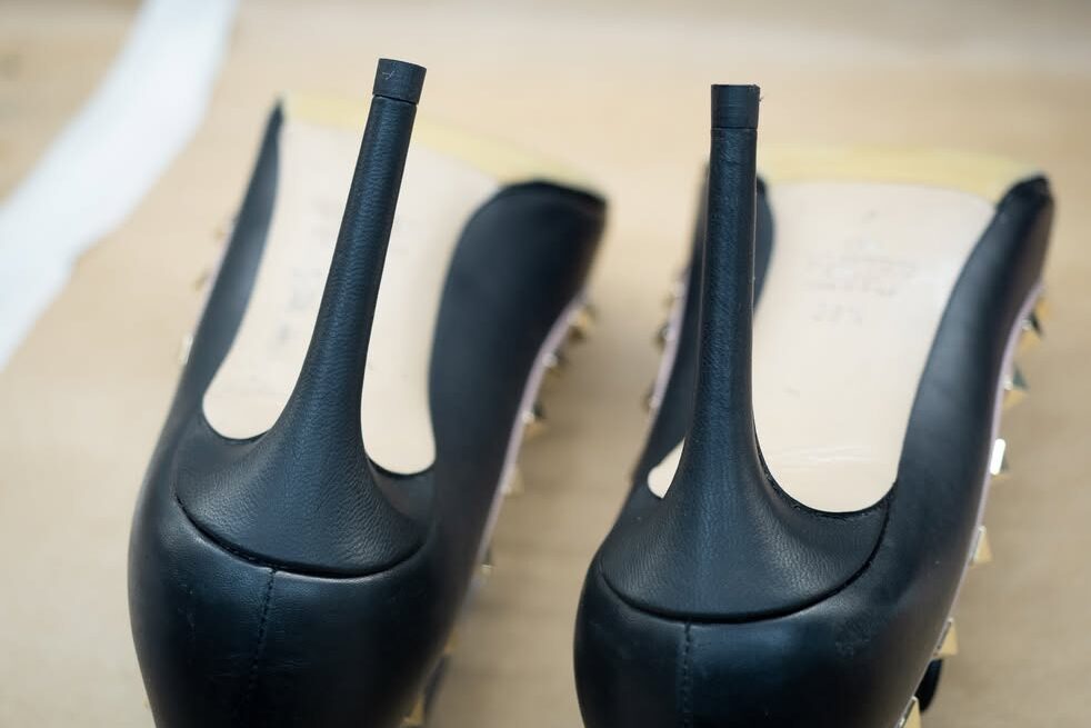Valentino Heel Restoration 1
