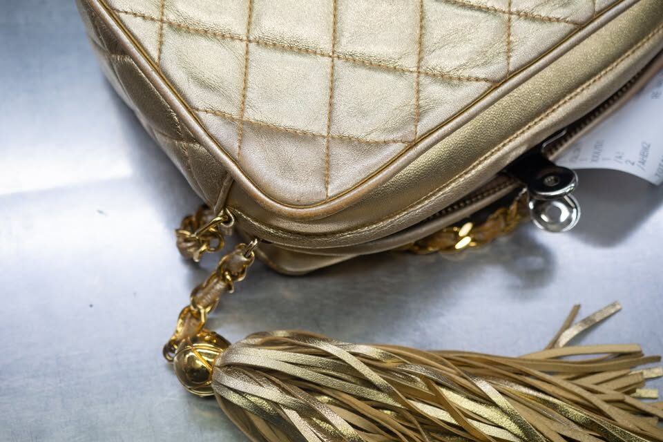 Chanel Bag Corner Restoration