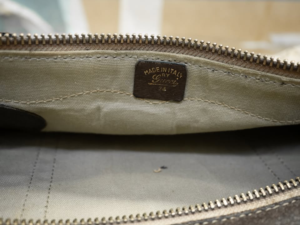 Gucci Duffle Zip Repair 3