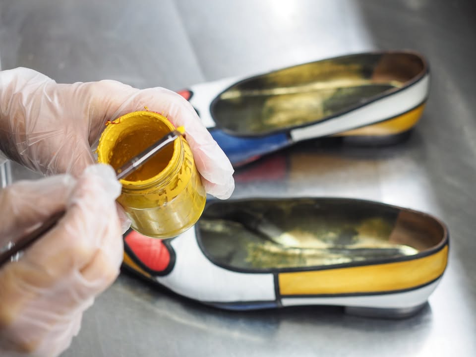 Leather Shoe Dyeing 5