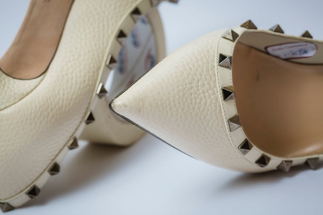 Valentino Heel Restoration 4