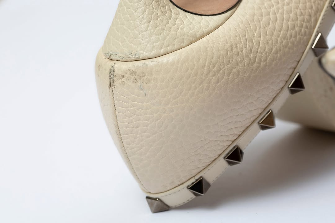 Valentino Heel Restoration 3