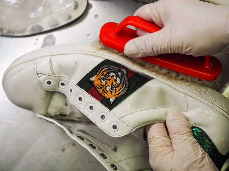 Gucci Sneaker Cleaning 3