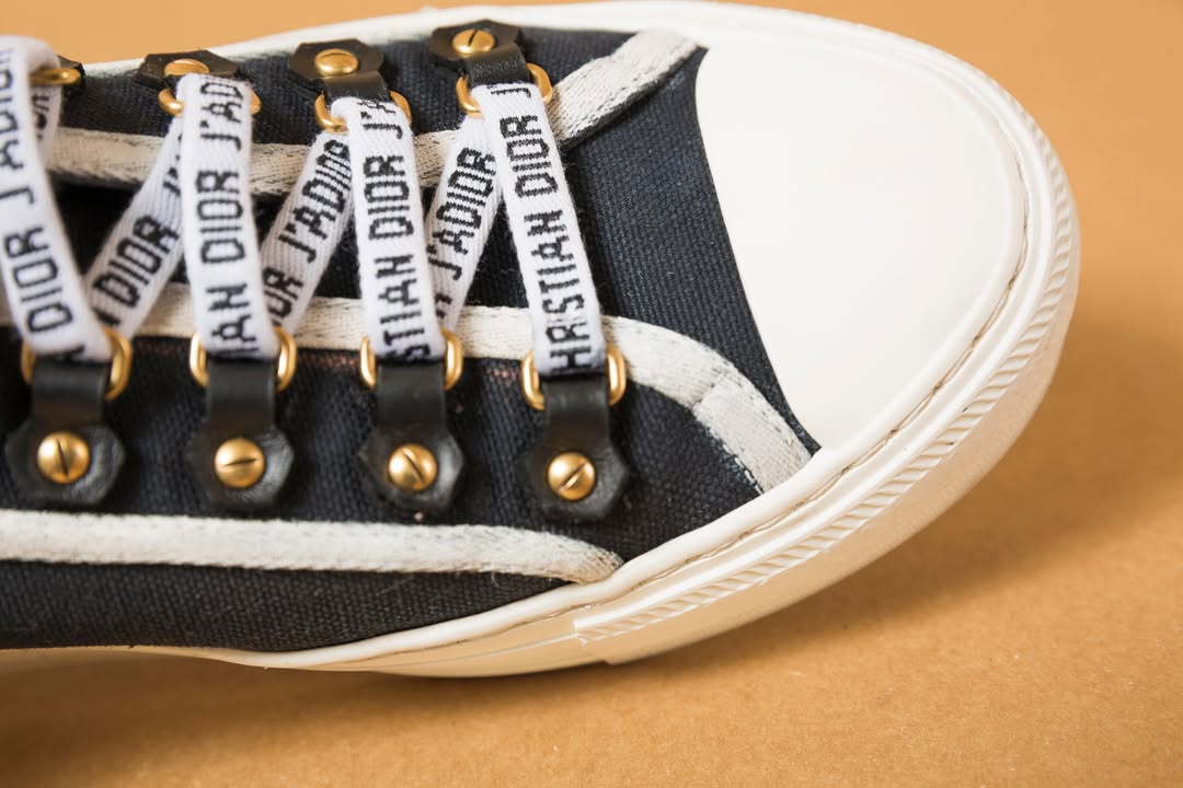 Dior Sneaker Restoration 7