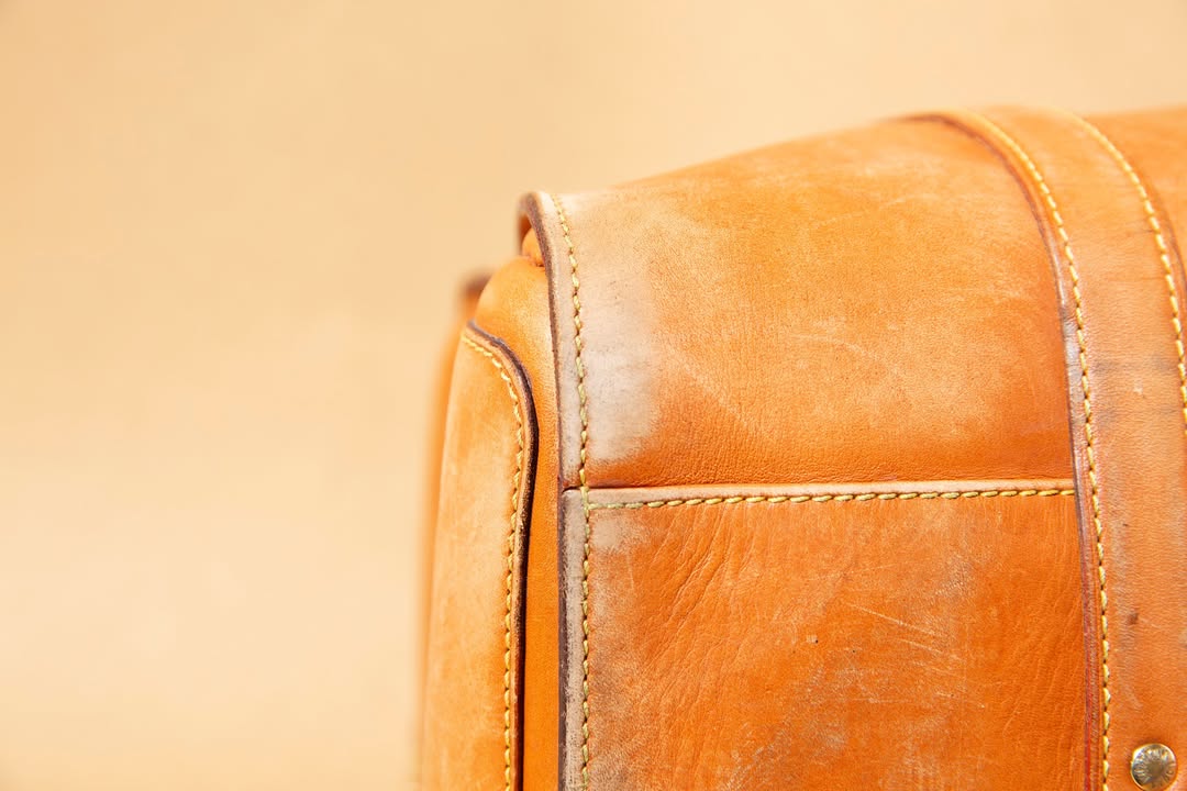 Louis-Vuitton Bag Restoration 1