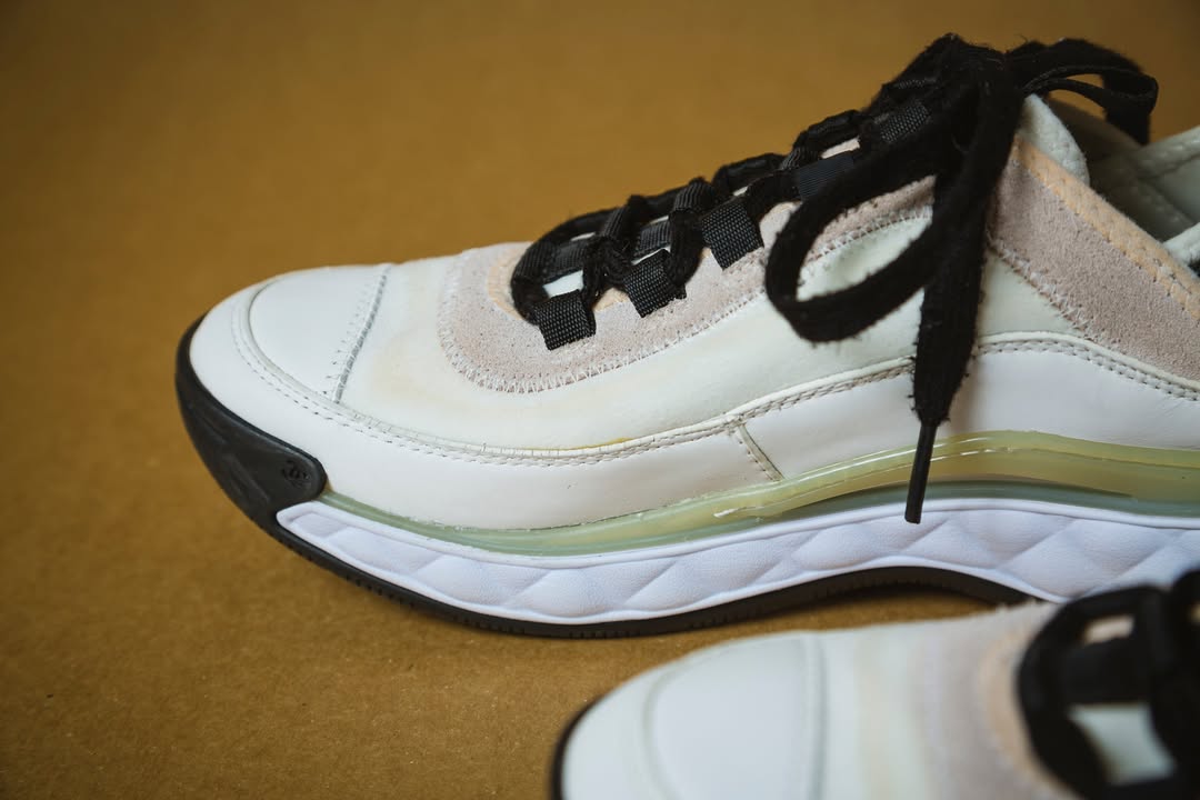 Chanel Sneaker Restoration 4