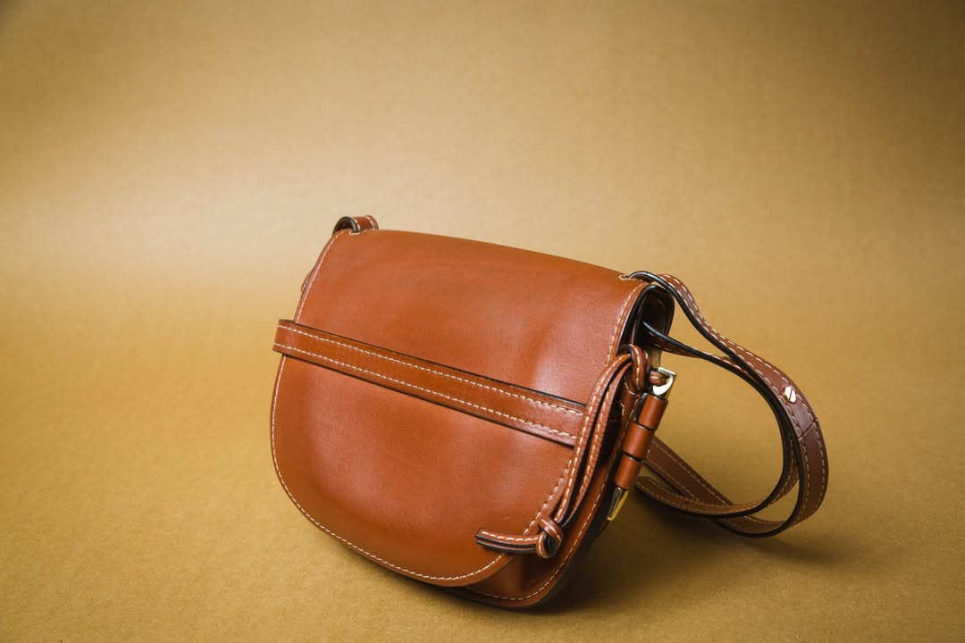 Loewe Handbag Restoration 9