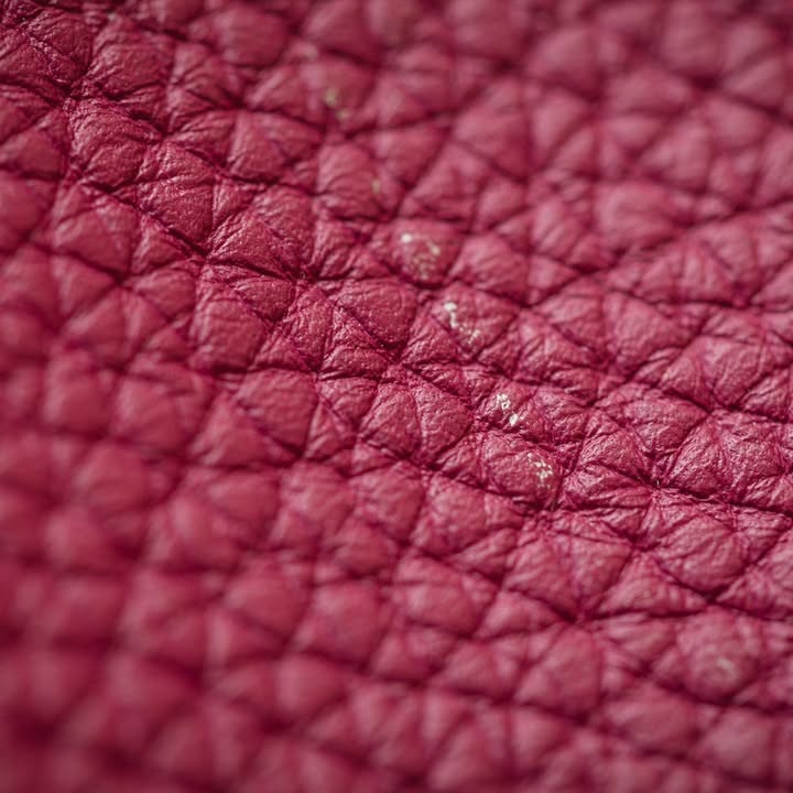 Hermes Pen Stain Removal 1