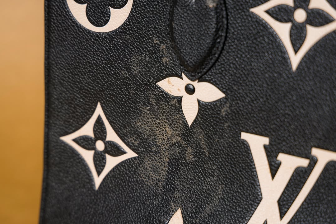 Louis Vuitton Tote Cleaning 1